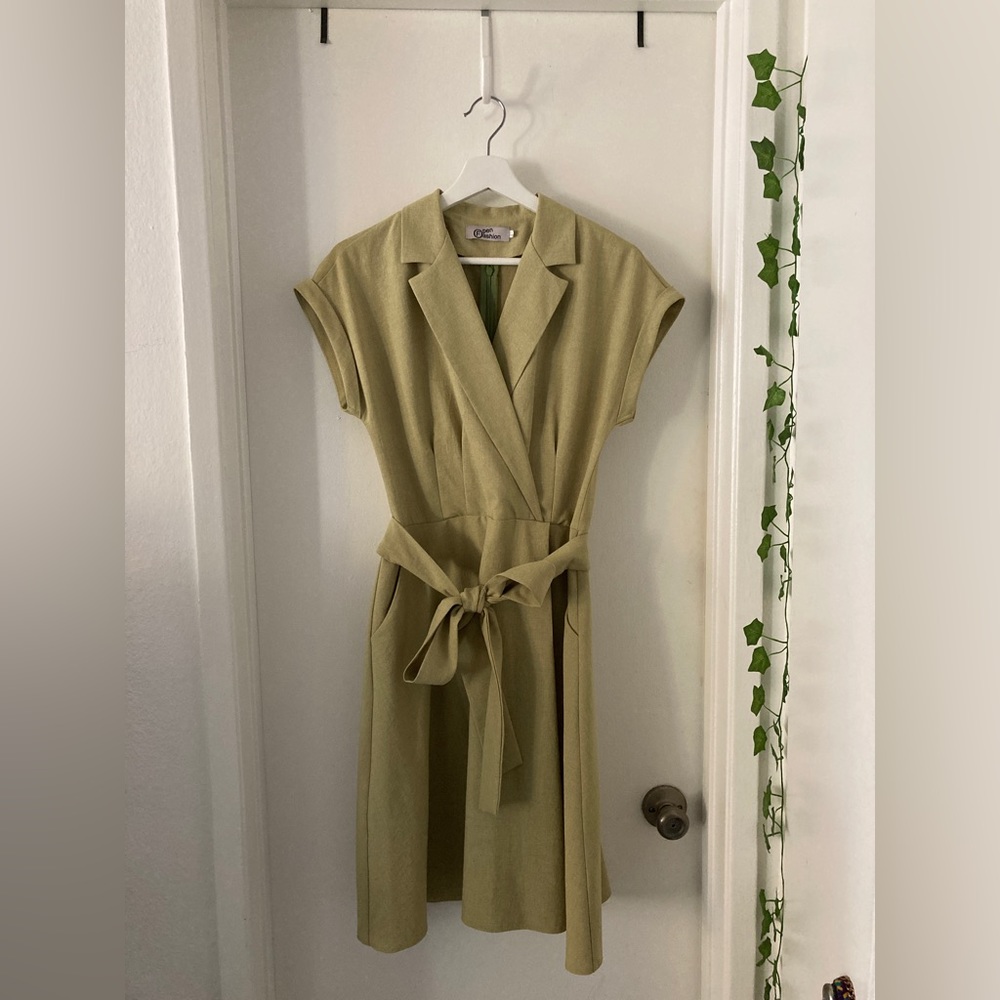 Light green dress